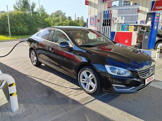 2014 Volvo S60 II Рестайлинг, коричневый, 1700000 рублей, вид 1