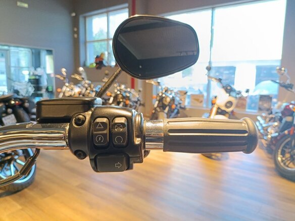 2017 Harley-Davidson Softail Slim, чёрный - вид 12