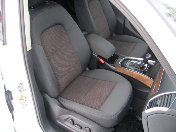 2011 Audi Q5 I (8R), белый - вид 6