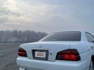 1997 Nissan Laurel VIII (C35), белый, 360000 рублей, вид 5