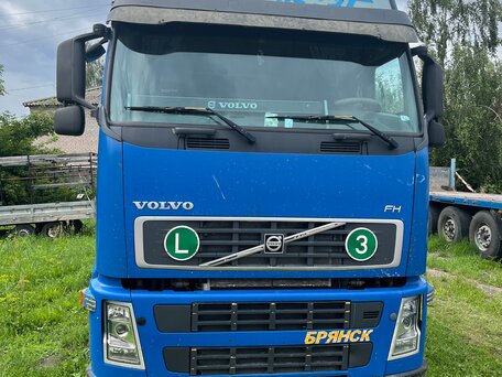 2006 Volvo FH, синий, 2111111 рублей, вид 3