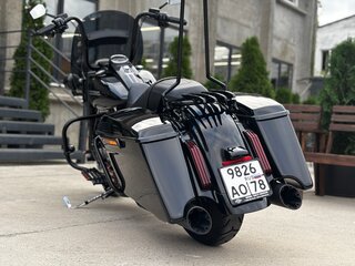 2020 Harley-Davidson Road King, чёрный, 3300000 рублей, вид 4