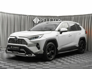 2020 Toyota RAV4 V (XA50), белый, 3630000 рублей, вид 1