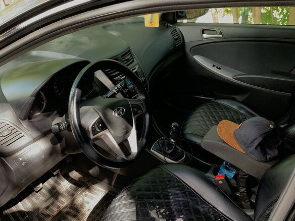 2014 Hyundai Solaris I Рестайлинг, чёрный - вид 5