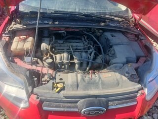2013 Ford Focus III, красный, 645000 рублей, вид 3