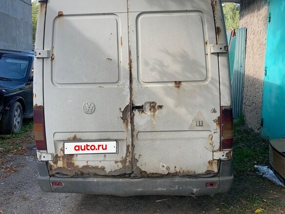 2001 Volkswagen LT, белый, 250000 рублей - вид 3