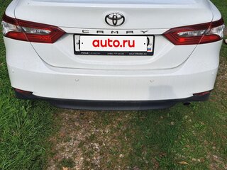 2018 Toyota Camry VIII (XV70), белый, 2500000 рублей, вид 4
