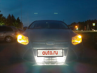 2012 Ford Focus III, коричневый, 440000 рублей, вид 3