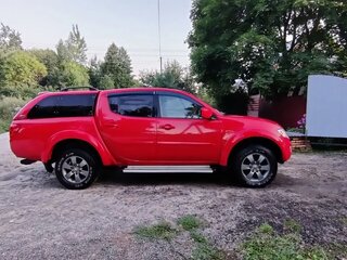 2008 Mitsubishi L200 IV, красный, 1450000 рублей, вид 2