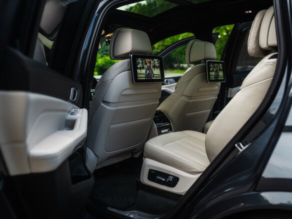 2019 BMW X7 30d I (G07), серый, 6999999 рублей - вид 33