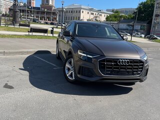 2019 Audi Q8 45 TDI I (4M), коричневый, 5900000 рублей, вид 2