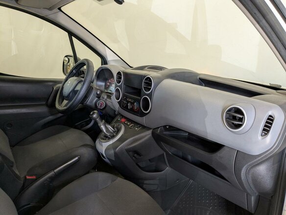 2021 Peugeot Partner, белый, 1360000 рублей - вид 10