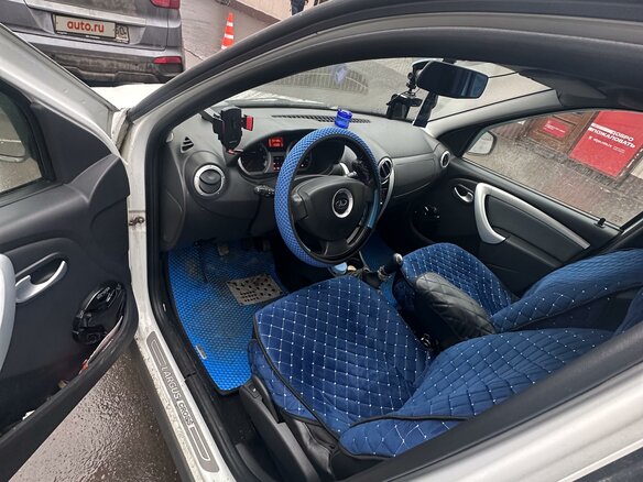 2018 Lada (ВАЗ) Largus Cross I, белый, 950000 рублей - вид 14