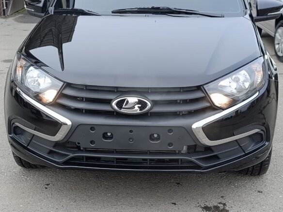 2024 Lada (ВАЗ) Granta I Рестайлинг, чёрный, 1100000 рублей - вид 2