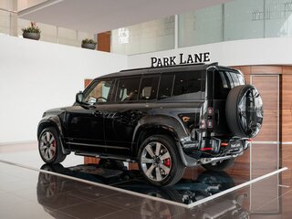 2026 Land Rover Defender 110 II, чёрный, 18830000 рублей, вид 2