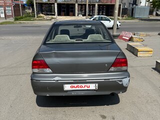 2000 Mitsubishi Lancer Cedia IX, серый, 280000 рублей, вид 3