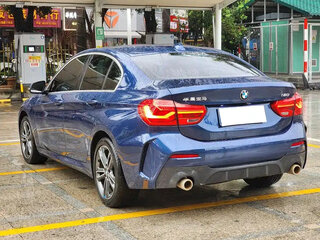 2022 BMW 1 серии 120i III (F52) Рестайлинг, синий, 1530005 рублей, вид 4