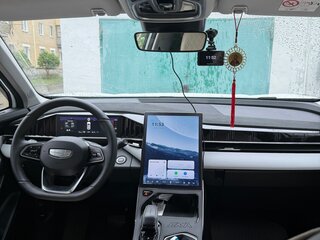 2024 Geely Atlas II, белый, 3400000 рублей, вид 5