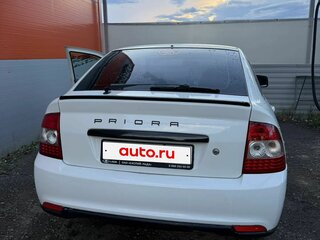2010 Lada (ВАЗ) Priora I, белый, 350000 рублей, вид 2