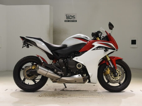 2011 Honda CBR 600F, белый, 400000 рублей, вид 4