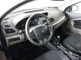 2012 Renault Megane III Рестайлинг, белый, 550000 рублей, вид 5