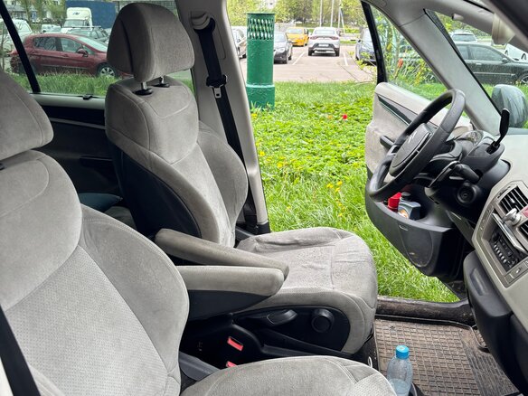 2007 Citroen C4 Picasso Grand I, чёрный, 300000 рублей - вид 6