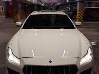 2020 Maserati Quattroporte S VI Рестайлинг, белый, 6900000 рублей, вид 3