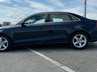 2016 Audi A3 III (8V) Рестайлинг, синий, 1650000 рублей, вид 2