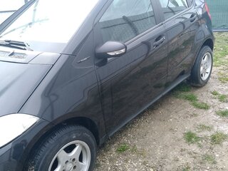 2005 Mercedes-Benz A-Класс 150 II (W169), чёрный, 440000 рублей, вид 3