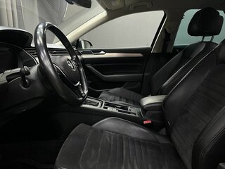 2017 Volkswagen Passat DSG7 B8, чёрный, 1889900 рублей, вид 5