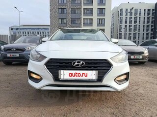 2019 Hyundai Solaris II, белый, 890000 рублей, вид 2