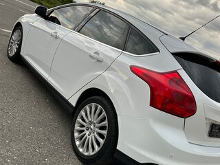 2014 Ford Focus III, белый, 1120000 рублей, вид 5