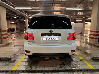 2010 Nissan Patrol VI (Y62), белый, 3000000 рублей, вид 3