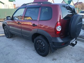 2013 Chevrolet Niva I Рестайлинг, красный, 518008 рублей, вид 2