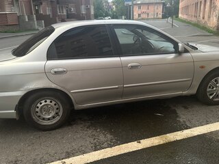 2006 Kia Spectra I Рестайлинг 2, серебристый, 185000 рублей, вид 2