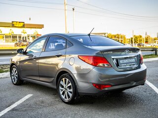 2014 Hyundai Solaris I Рестайлинг, серый, 898000 рублей, вид 5