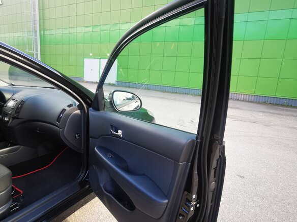 2011 Hyundai i30 I Рестайлинг, чёрный, 715000 рублей - вид 19