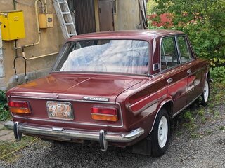 1973 Lada (ВАЗ) 2103, красный, 1500000 рублей, вид 4
