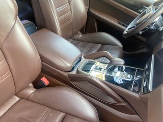 2018 Porsche Cayenne III, коричневый, 7300000 рублей, вид 5