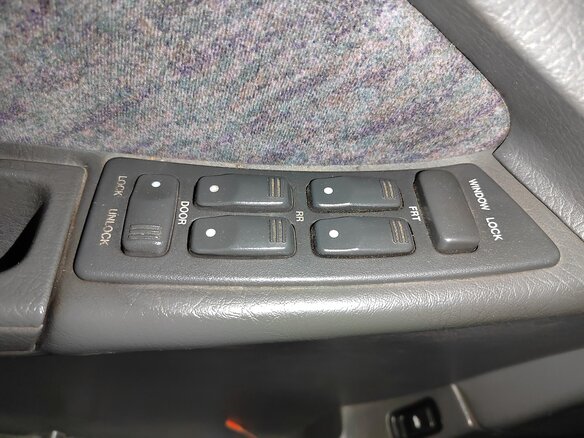 1997 Daewoo Espero, серебристый, 400000 рублей - вид 5