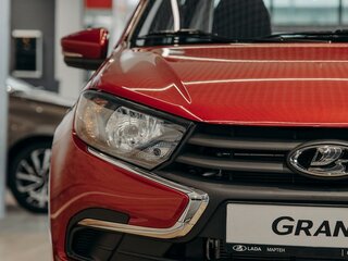 2026 Lada (ВАЗ) Granta I Рестайлинг, красный, 1007000 рублей, вид 4