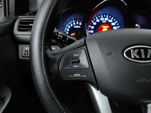 2012 Kia Rio 5-speed III, серебристый - вид 17