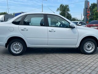 2026 Lada (ВАЗ) Granta I Рестайлинг, белый, 987000 рублей, вид 5