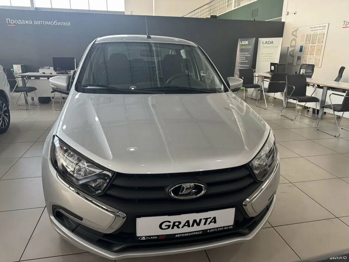 Открыть фотографии: Lada (ВАЗ) Granta I Рестайлинг