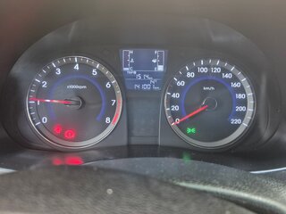 2016 Hyundai Solaris I Рестайлинг, белый, 1100000 рублей, вид 3