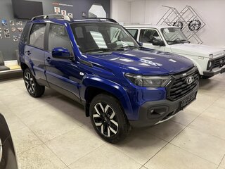 2026 Lada (ВАЗ) Niva Travel I Рестайлинг, синий, 1785900 рублей, вид 2