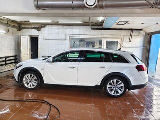 2014 Opel Insignia Country Tourer I Рестайлинг, белый, 1400000 рублей, вид 3