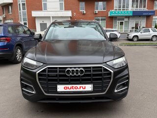 2021 Audi Q5 45 TFSI II (FY) Рестайлинг, чёрный, 3970000 рублей, вид 2