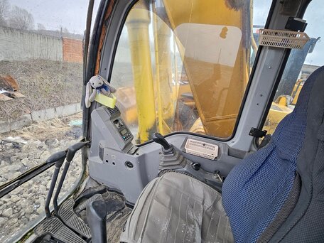 2006 Kobelco SK210 LC-4, жёлтый, 1490000 рублей, вид 3