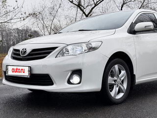 2012 Toyota Corolla X (E140, E150) Рестайлинг, белый, 929000 рублей, вид 2